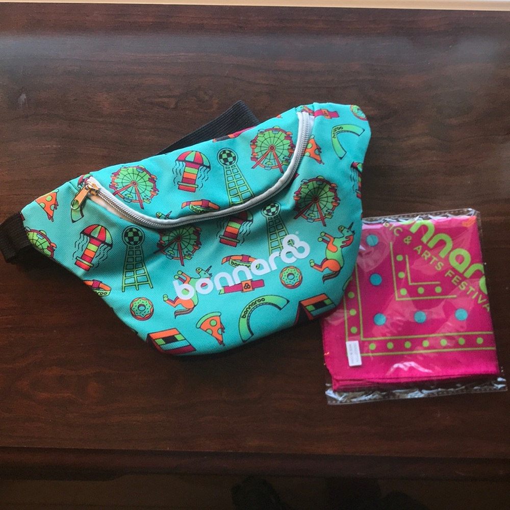 BONNAROO Fanny Pack/Bum Bag and Bandana